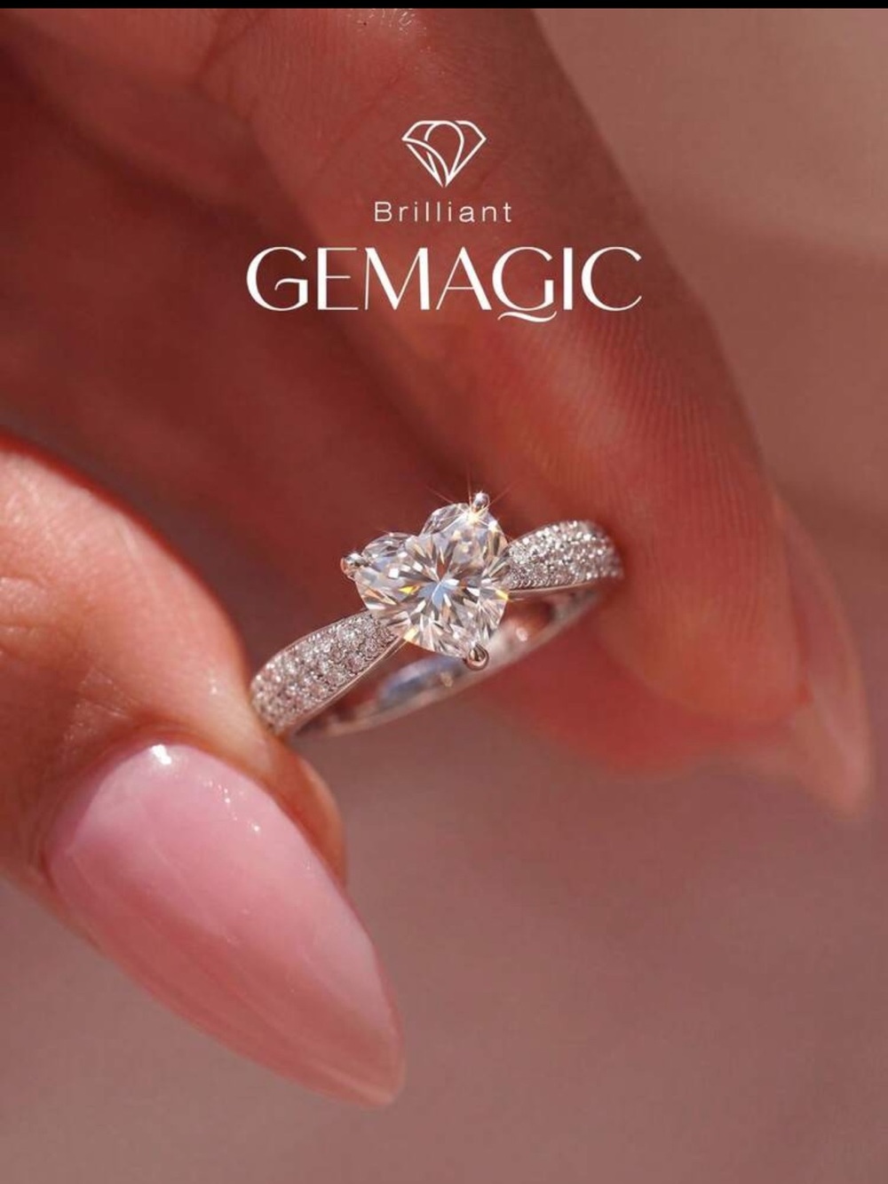 925 Silver Ring with Brilliant Heart-Cut Clear Stone and Pavé Accents